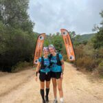 Jesta Hillmann Instagram – Clap de fin sur le @corsicaraidfemina ! 110km d’effort pendant ces 4 jours 🏃‍♀️💦 Quel dépassement de soi ENORMEEE !!!! J’ai absolument tout donné sur chaque épreuve même quand mes jambes ne voulaient plus coopérer. Je suis extrêmement fière de moi car honnêtement je ne m’étais pas assez entraîné et le niveau était très élevé. Tu ne réalises pas ce que c’est tant que tu ne l’as pas vécu .. Premier jour 8eme, deuxième jour 6eme du classement général, troisième jour de nouveau 8eme et finalement le bike and run nous aura fumé car on termine pour la dernière journée 11eme au classement. Petite  déception pour @healthylifemary et moi après avoir été chaque jour avant la dizaine mais ça n’enlèvera rien au surpassement de nous que nous avons vécu ensemble 🤍💪🏼 Petite note à moi même: je suis plutôt à l’aise dans l’eau avec le canoë et la natation qui fut mes épreuves les plus réussies. Par contre gros point noir sur le trail ahahahah ! Il va falloir que je m’y mette un jour sérieusement.. 😌 Je voulais quand même vous remercier à vous qui lisez ce texte pour votre soutien que vous m’avez apporter par vos messages et vos commentaires et particulièrement à mon mari aussi sans qui je n’aurais pas pu me permettre de vivre cette expérience folle du @corsicaraidfemina 🥰