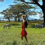Jhendelyn Nuñez Instagram - Por fin !!!! 😃 No diré nada, pero habrá señales ❤️😍 #lagonaivasha #kenya🇰🇪 #áfrica
