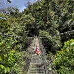 Jhendelyn Nuñez Instagram - Hola #costarica 🇨🇷 👋 Maravillada con tanto verde 🌳 Dejen sus datitos, los que ya conoce 🙏😀 📸 Hoy #lafortunacostarica 😃 #puentescolgantes #hangingbridge #misticoarenalhangingbridgespark #skyadventure #volcanarenal #manodelarenal