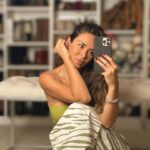 Jhendelyn Nuñez Instagram - Que tengan un lindo fin de semana largo 💚