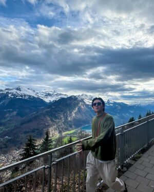 Ji Chang-wook Instagram - 차곡차곡 쌓아뒀던 스위스사진 2. 📸

#RADO #switzerland