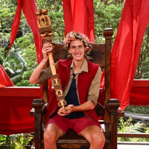 Jill Scott Instagram - Thanks from the bottom of my heart for all the support whilst I was in the jungle! I’m totally overwhelmed and appreciate every single message, vote and just overall kindness! I’m still completely in shock and I don’t think Queen of the Jungle will ever sink in! One thing I do know is I leave with so many great friends and that for me is the biggest win! Time to get home shower a few more times and catch up with loved ones THANKYOU ❤️🐍💯