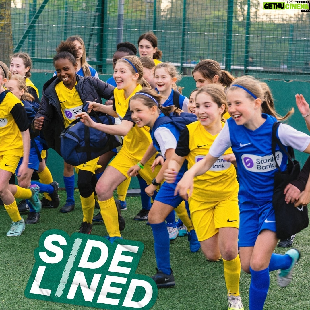 Jill Scott Instagram - AD There’s still time to apply for free Starling-sponsored kit as part of their Kick On mission! Did you know that 72% of girls and women’s grassroots clubs are still struggling to fund their kit? That’s where Starling wants to help. Plus, 56% of girls and women’s clubs have said they’ve had a hard time accessing pitches. Last year, Vicky Park Rangers made the news when they were kicked off the pitch they’d booked by a men’s team. That’s why Starling have created their Pitch Pack – it’s full of free resources like letter templates and social media guides to help you fight for pitch equality. Head to @StarlingBank and check out the link in their bio to apply for kit and download your Pitch Pack ⚽ T&Cs apply. #KickOnWithStarling
