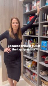 Jill Zarin Instagram - What is the big deal with water bottles? Someone enlighten me. Recipes are coming soon… in the meantime I need answers. #freshwater #seriousquestion #debate