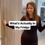 Jill Zarin Instagram - Ready to see what’s REALLY in my fridge? 🧈🥗🥤 Should I do other home tours? 🤔👇🏼 We’ve put so much time into the new home and you’ve been along for the ride! So I want to know exactly what you want to see next 😊 #whatsinmyfridge #hometour #kitchentour #foodie #relatable