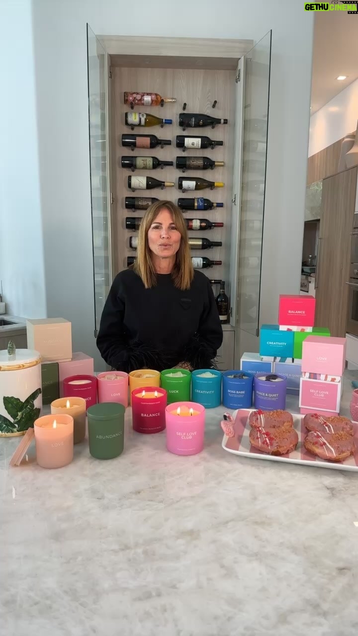 Jill Zarin Instagram - Valentine’s Day GIVEAWAY 💕🩷 #love #relationships #vday