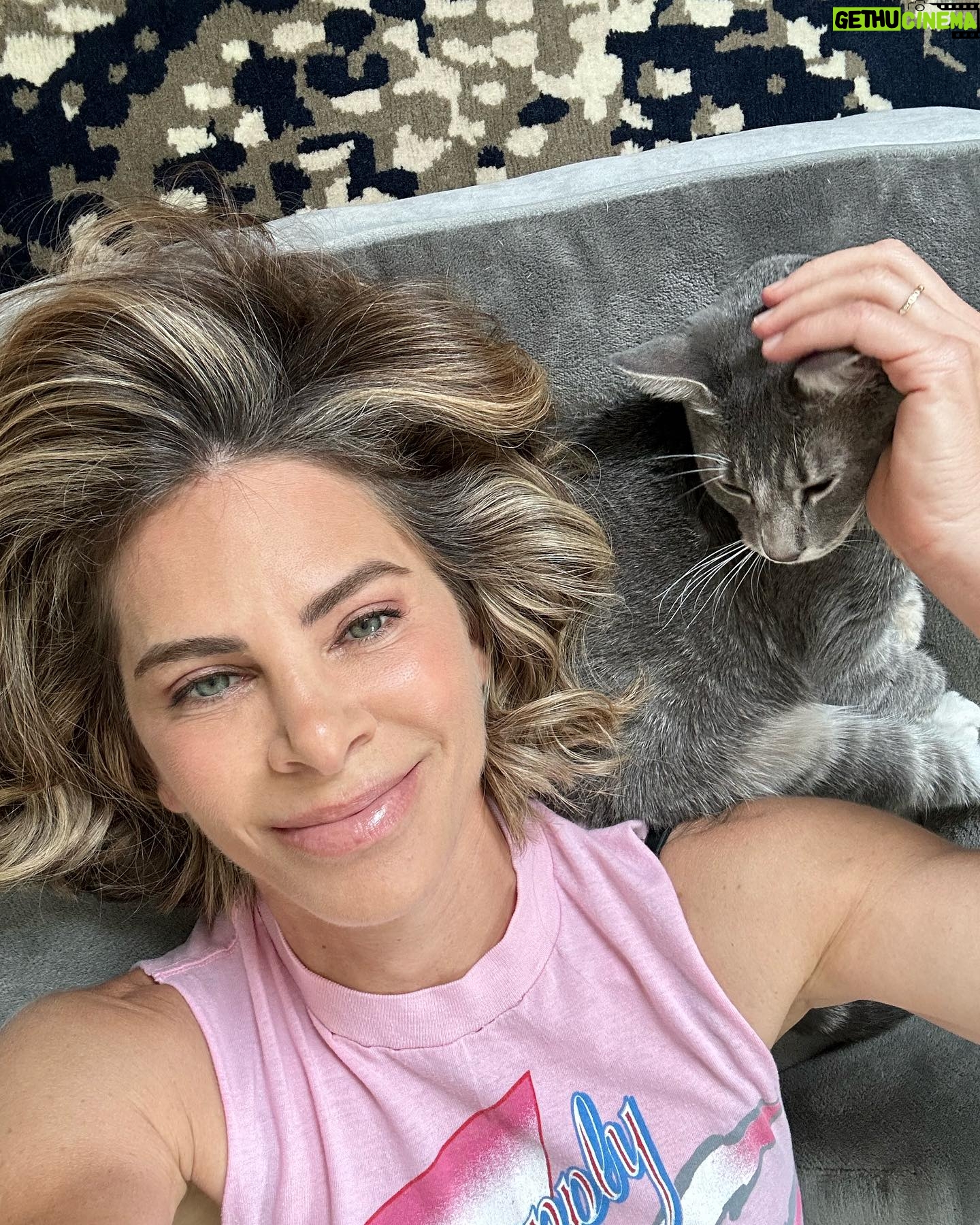 Jillian Michaels Instagram - When you maybe love your cat more than your kids... maybe 😬