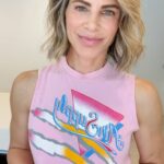 Jillian Michaels Instagram - HAPPY NATIONAL WOMEN’S HEALTH AND FITNESS DAY! Start your fitness journey with the JM Air 4 Smartwatch today! 💕 The reviews are in from @jillianmichaels herself! 💪🏼 Are you ready? Comment below!