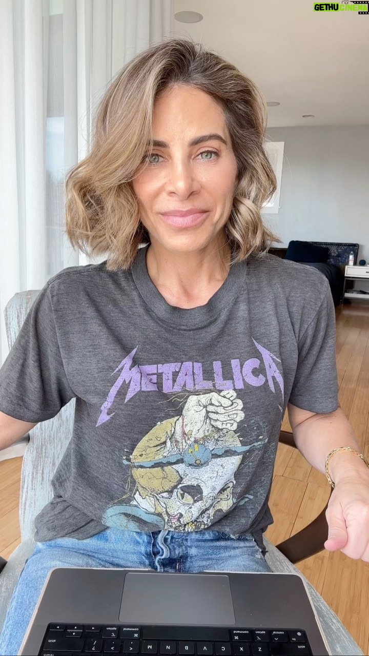 Jillian Michaels Instagram - It’s “Ask Jillian” time again! I’m combining two questions here - one was about age related weight loss and one was about losing the “baby fat” after pregnancy. Here’s my take on both of those! If you want even more info, check out my Keeping It Real podcast. I’ve got tons of experts on there constantly who go over everything related to health & wellness, including weight loss.