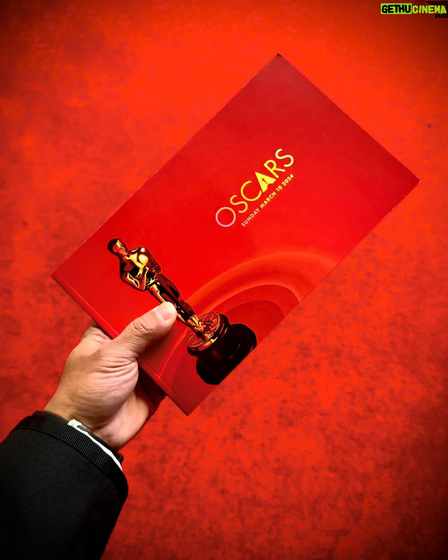 Jimmy Chin - 31.2K Likes - And here we go…
Annette Bening and Jodie Foster ❤️
@chaivasarhelyi
@nyadmovie
@theacademy #Oscars2024
@littlemonsterfilmsofficial
📸 @tommyagriodimas.tiff