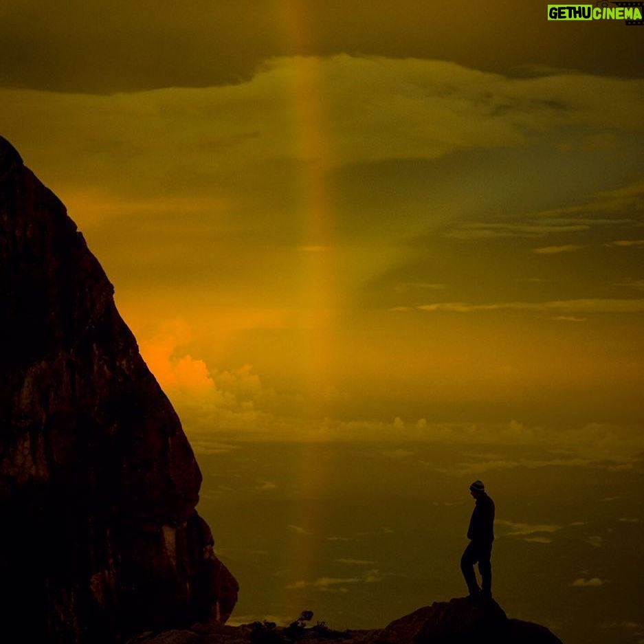 Jimmy Chin Instagram - Vertical rainbows....who knew? @conrad_anker Mount Kinabalu, Borneo. @canonusa @thenorthface @yeti