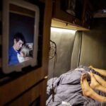 Jimmy Chin Instagram - A tender moment between @alexhonnold and @sannimccandless while navigating life in a van and an imminent free solo of El Cap. @natgeo @thenorthface