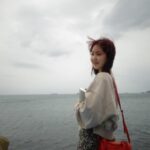 Jin Ji-hee Instagram - 🌊💙☁️💤
