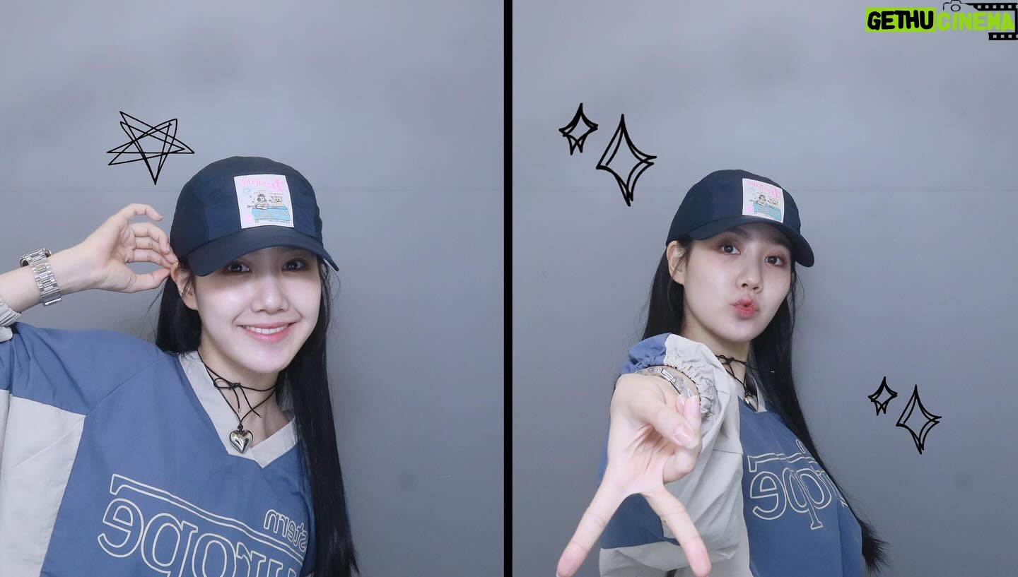 Jin Ji-hee - 3 Likes - Bye 2023🐰🍀
유라와 니나와 가을이와 서연이,, 그리고 지희로 보냈던 한 해.
여러분들과 함께해서 더 따뜻한 해였습니다.
새해 복 많이 받으세요🙂