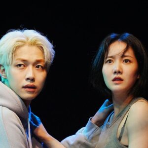 Jin Ji-hee Instagram - #출구없음

짧은 기간이었지만 무대위에서 관객분들과 함께할 수 있음에 감사했습니다. 보러와주신분들 연락주신분들 감사합니다🤍

또 이렇게 좋은 분들과 공연을 할수 있어서 행복했고 저에게 좋은 경험이었습니다 💖 

감사합니다!

저는 곧 #완벽한결혼의정석 드라마로 돌아올게요🥰
