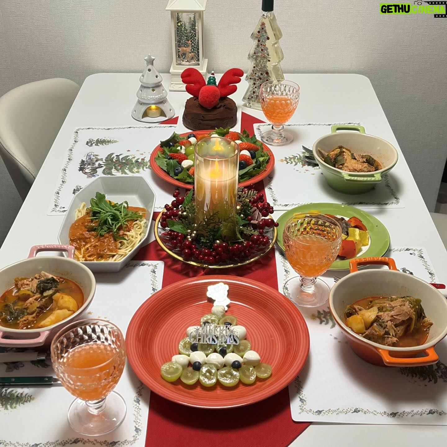 Jin Ji-hee - 3 Likes - Sweet Cristmas🎅🏻🎄💝📱 with👨👩👧/👯♀️