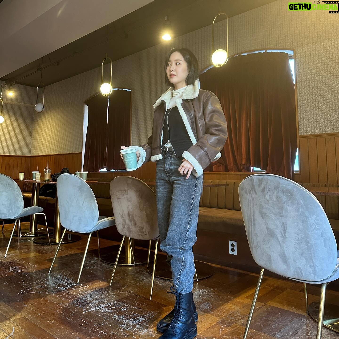 Jin Ji-hee - 3 Likes - 🍂🍁☃️