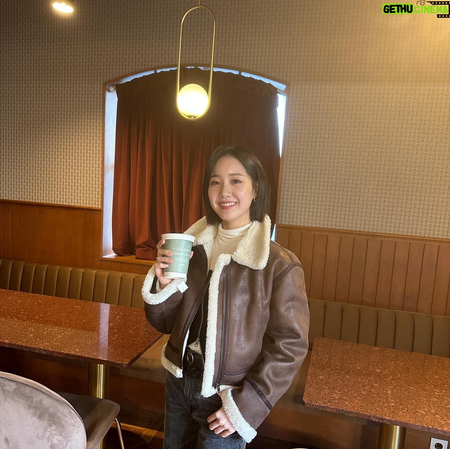 Jin Ji-hee - 3 Likes - 🍂🍁☃️