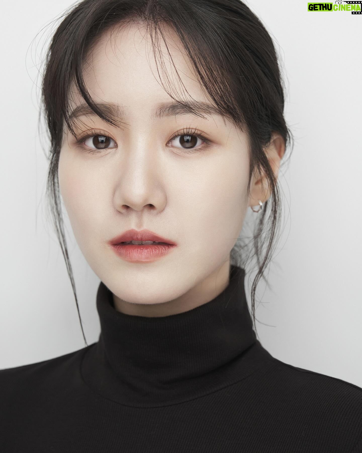 Jin Ji-hee - 3 Likes - 2024 NEW🐾