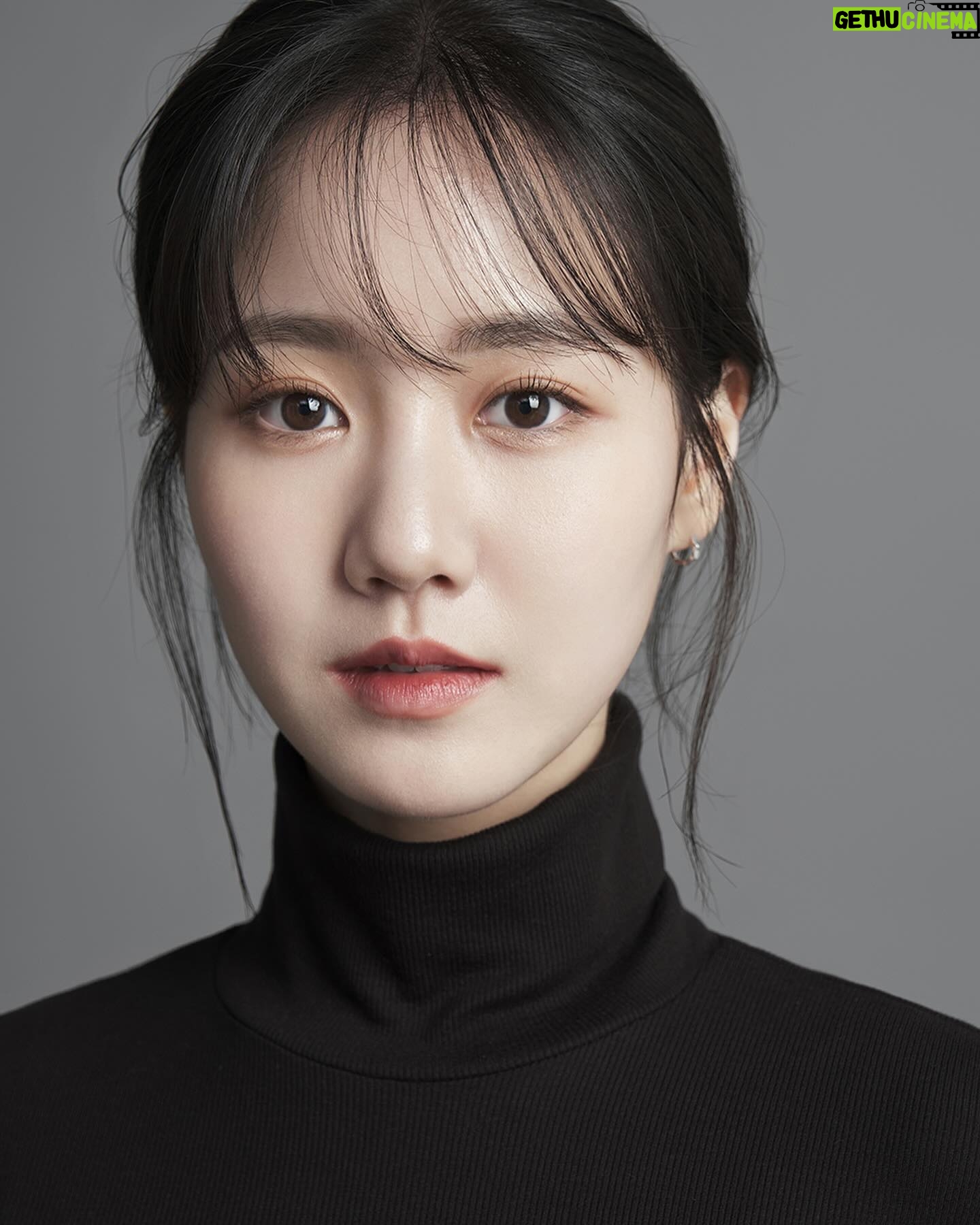 Jin Ji-hee - 3 Likes - 2024 NEW🐾