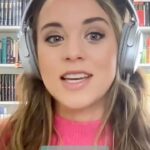 Jinger Vuolo Instagram - I thoroughly enjoyed my conversation with @missmayim on her podcast @bialikbreakdown! Click the link in my bio to listen 🎙️