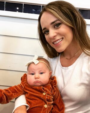 Jinger Vuolo Instagram - We had the best time in Arkansas visiting my family. Girl time with all of my sisters and sweet mama, meeting some new nieces and nephews, eating lots of good food, and many late night conversations.