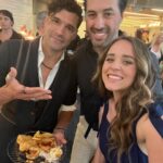 Jinger Vuolo Instagram - What an incredible evening @lionsgate for the screening of @unsungheromovie. My friend @imjoshwalsh produced it and did an excellent job! It’s so well done and such a captivating story. I loved the emphasis on prayer throughout the movie. Everyone needs to go see it! In theaters this week 🍿
