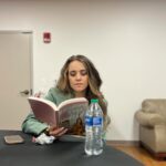 Jinger Vuolo Instagram - Last minute prep before going on stage at the @arkencounter for the @answersforwomenaig Reclaim Women’s Conference.