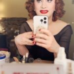 Jinkx Monsoon Instagram - Congrats on your amazing Coachella debut @chappellroan 🖤 🤟🏻