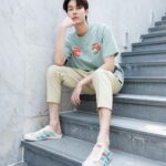 Jirawat Sutivanichsak Instagram - เตรียมพร้อมอัพเดทลุคซัมเมอร์กับ #OnitsukaTiger MEXICO 66 SABOT Thailand Exclusive ในสีอัพเดทใหม่ที่มีจำหน่ายเฉพาะประเทศไทยเท่านั้น! พร้อมแผ่นรองพื้นรองเท้าในลวดลายที่ได้แรงบันดาลใจมาจากลายผ้าไทย