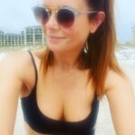 JoAnna Garcia Instagram - 💕 Girl’s Weekend 💕 1. Felt cute 2. Shadows w my favorite girls 3. Mermaids 4. Room Service…always and forever 5. Heaven 6. Asking for her ‘picture’ to be taken 7. Striking a pose for her picture 8. Synchronized Swimming 9. Milkshakes 10. Another picture request 🤣. We missed you @yourboyswish , but these girl’s weekends are just the best ❤️