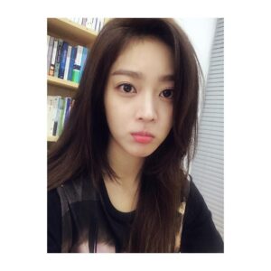 Jo Bo-ah Instagram - 😵
