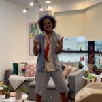 João Luiz Pedrosa Instagram - o primeiro aluno negro do elite way school. quarto e último show da #soyrebeldetour ✨