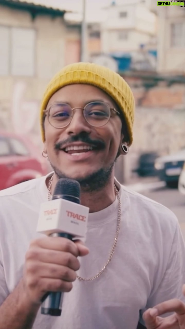 João Luiz Pedrosa Instagram - O #TraceTrends é música, arte, diversidade. Cultura afrourbana botando a periferia como protagonista, sempre! 🤎 vem assistir a gente, todos os sábados às 18h - episódios inéditos no @multishow e se perder, da pra ver de graça no @globoplay 💖 | @tracebrasil ✨