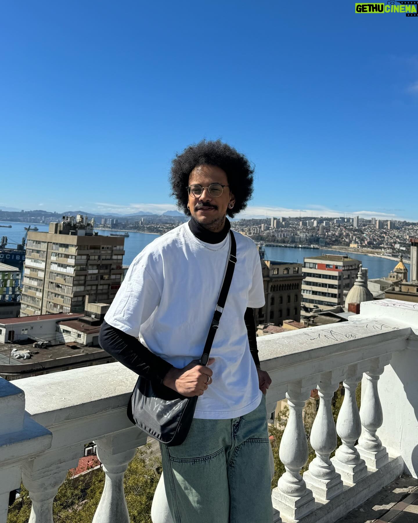 João Luiz Pedrosa Instagram - Hola, Chile! 🇨🇱