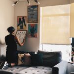 João Luiz Pedrosa Instagram - DIÁRIO DE MUDANÇA: Chegando no apartamento novo 🏠 EU TO MUDANDO GENTE! 😨 Eu sei que é sempre difícil começar a vida num lugar novo, e estou extremamente animado pra poder mostrar cada construção de um cantinho novo aqui no apê pra vocês. Acompanhem tudo, eu sei que vcs amam um conteúdo de casa nova hahahaha 🌸 . Agradecimento especial a equipe da @facarlog que tornou esse momento mais fácil ✨