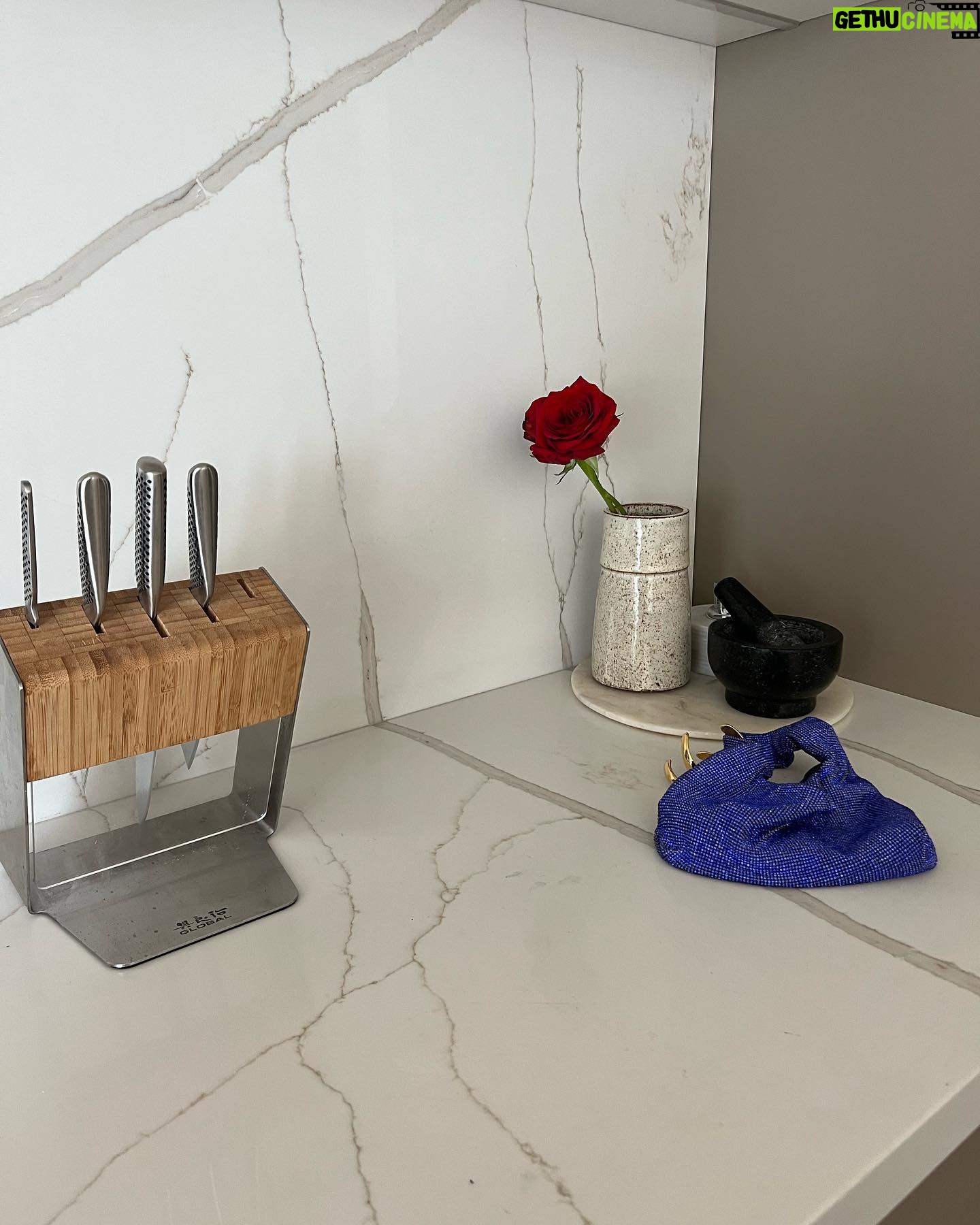 JoJo Instagram - Growth. Grace. Mindset. Choice. Home. Faith. Discipline. Completion. Commitment. Integrity. Humbleness. Gratitude. LOVE. Shit is wild out here. What a trip it is to be alive, to bump our own wounds and insecurities against other people’s. To forgive ourselves and others. To implement boundaries. To learn to care for yourself and others when it wasn’t really modeled to you growing up IS ALL a part of growing up. Even at this big ol’ age, don’t let me or anyone else fool you: no one knows what they’re doing. We’re just trying stuff every day. Some are letting fear lead them, some are letting others lead them, some are letting God lead them. Don’t let any human tell you THEY have the answers. They’re just as lost as you are whether they outwardly admit it or not. Trust yourself and your process and that it’s all perfect. It will make sense some day. Keep going. Love you.