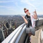 JoJo Siwa Instagram – Messed around on top of the world with @itsjojosiwa