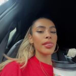 Joanna Chimonides Instagram – All the emotions I felt today after I found a maggot in my food 😋