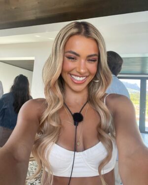 Joanna Chimonides Instagram - Some filming BTS for yalll✨📽️