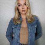 Jodie Comer Instagram – @elizabethsaltzman making my double denim dreams come true xxxxx
@hungvanngo & @jacobrozenberg Thank you! 😘
