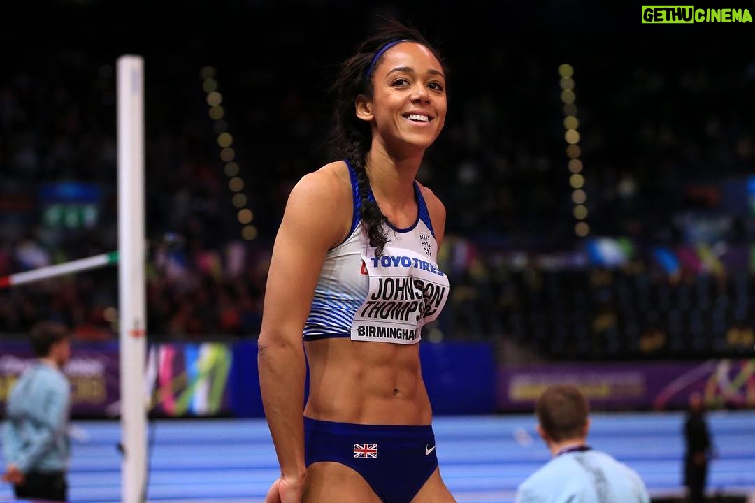 Jodie Comer Instagram - All your hard work and perseverance paid off Kat. We are all in awe of you and your determination inspires me @johnsonthompson - THE CHAMP RIGHT THERE! 💥👆🏻🥇