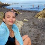 Jodie Comer Instagram - Thanks a mil Ireland. x (Inside:🥶)