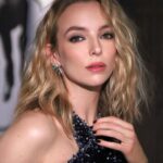 Jodie Comer Instagram – It was such an honor to attend the @evening.standard Theatre Awards last night and celebrate all the nominees incredible work. 

Thank you to my wonderful team who got me celebration ready! 

Prima Facie 💙