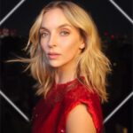 Jodie Comer Instagram – A late night shoot in London In celebration of @noblepanacea and their new ‘Exceptional Collection’. 

One thing I’ve always championed about these products is their long lasting wear and consistency which makes them perfect for helping alleviate that dry winter skin. Give me that Vitamin C Boost, please and thank you! 

Photography: @tomcraig 
Styling: @elizabethsaltzman 
Hair: @sammcknight1 
@johnclarkhaircolour 
Makeup: @florriewhitemakeup 
Nails: @michelleclassnails