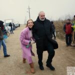 Jodie Comer Instagram - Also just incase anyone was wondering how much I love Kim Bodnia... It’s THIS much! #killingeve @killingeve