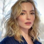 Jodie Comer Instagram - Hiya! It’s been a while. 🙋🏼‍♀️