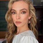 Jodie Comer Instagram - Actual dream team! ☁️💫