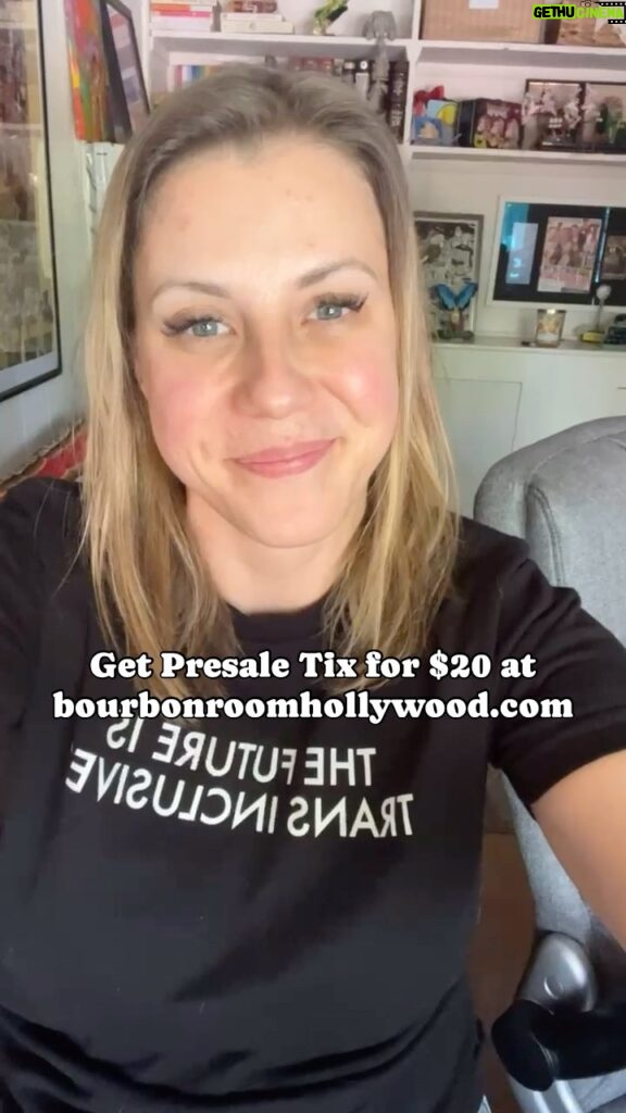 Jodie Sweetin Instagram - Get your Family Dinner presale tickets by Sunday, March 23rd for only $20. Prices will rise on Monday so don’t miss out! This month we’re celebrating Jodie’s belated birthday featuring @karlhess (Fuse), @divadelux (Curb Your Enthusiasm), @simeygibson (Just For Laughs). They’ll be having dinner with @jodiesweetin on Thursday, March 21st at 8:30 pm. Now at our brand new location, @BourbonRoomHollywood! Starting 3/4 ticket prices will be $25 & $30 the day of the show! Tix link in bio or at www.bourbonroomhollywood.com!