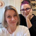 Jodie Sweetin Instagram - Off to 90’s Con! I hear this is gonna be a fun weekend! Looking forward to meeting some fans out in Hartford Connecticut!! And oh yeah… i got a hair cut ❤️❤️ I am LOVING IT! Thank you @annamariaorzano for always making me (and my hair) feel fabulous! Also… thank you to @alfred coffee for the reminder about first things first. Coffee first… then we deal with the rest.